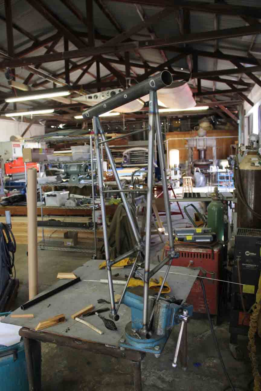 EMG-6 hangar photo
