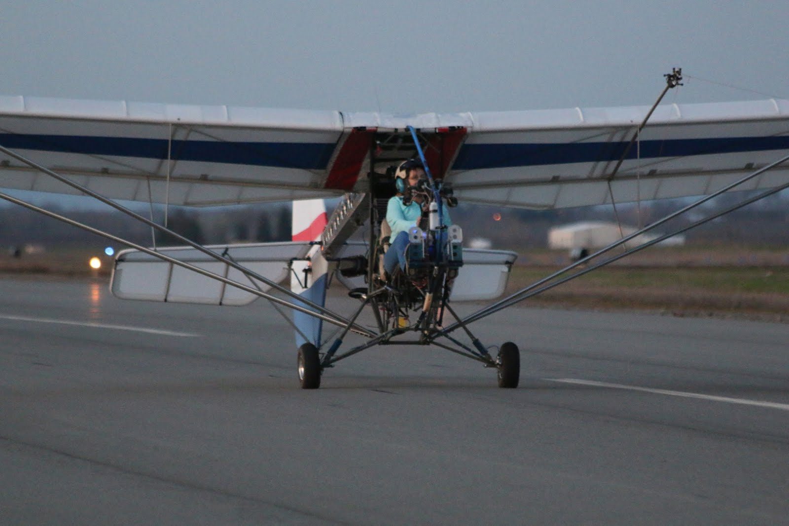 EMG-6 hangar photo