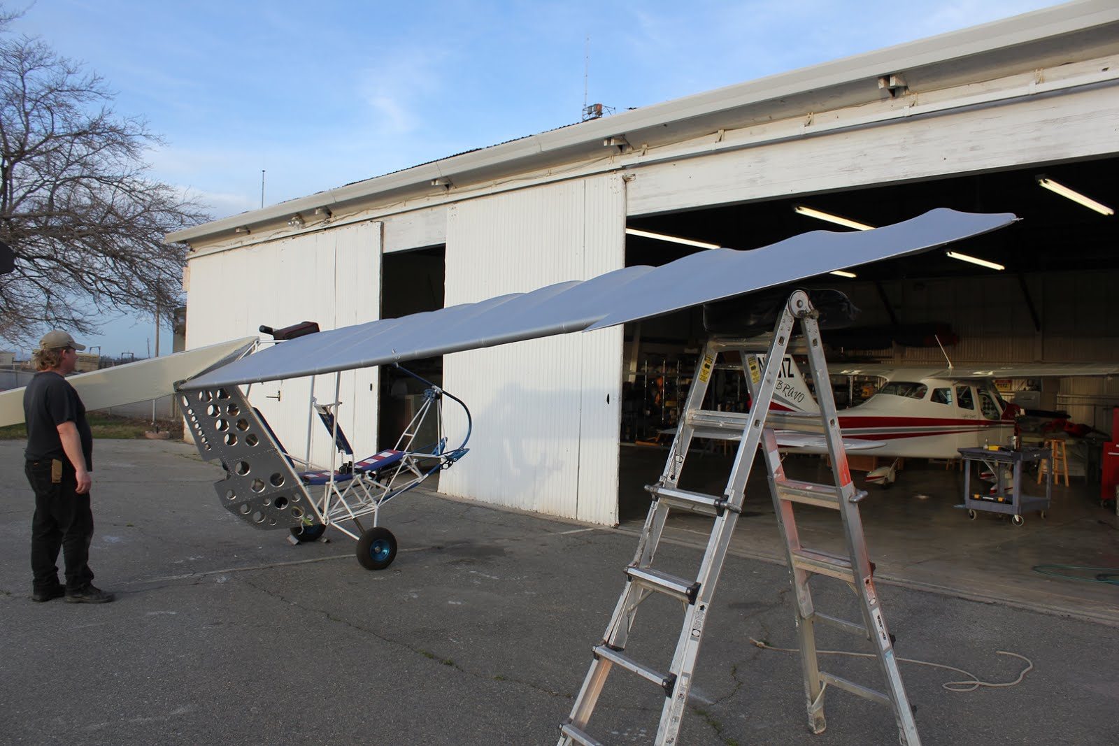 EMG-6 hangar photo