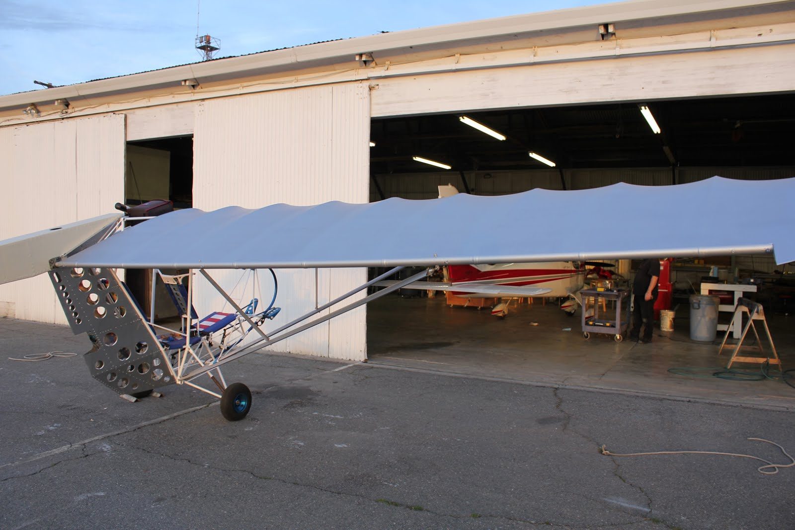 EMG-6 hangar photo