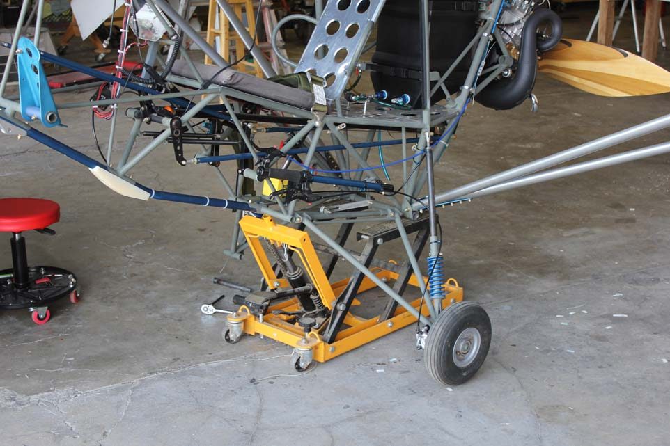EMG-6 hangar photo